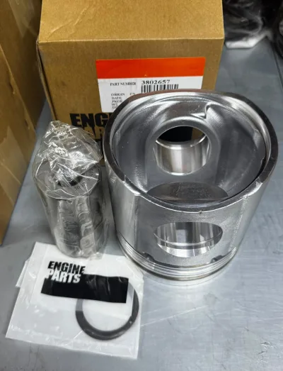 3802657 / 3929161 PISTON KIT