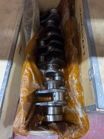 3965010 3965012 4989436 CRANKSHAFT