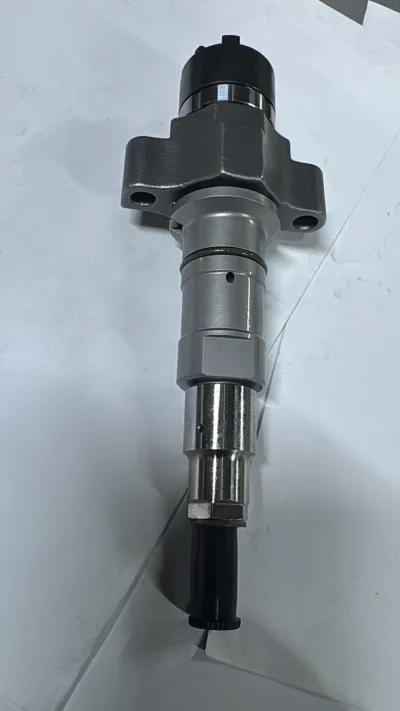 4359204 INJECTOR