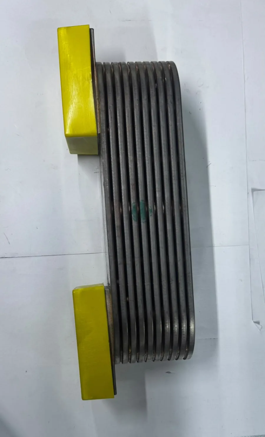 3201785  4095097  206969  3002567 3023079 3804935 OIL COOLER