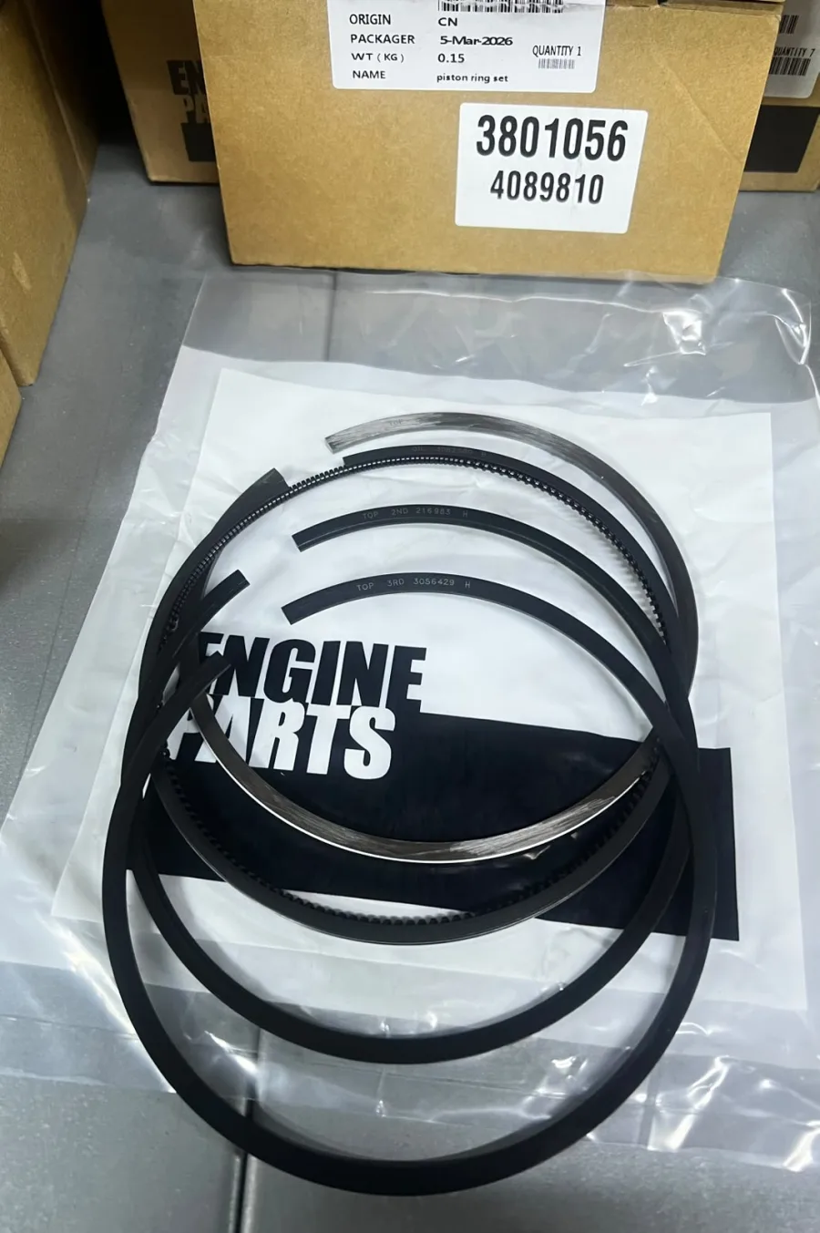 3801056  3016786  3261231  3800076  3326694  3800015  4089810 PISTON RING SET
