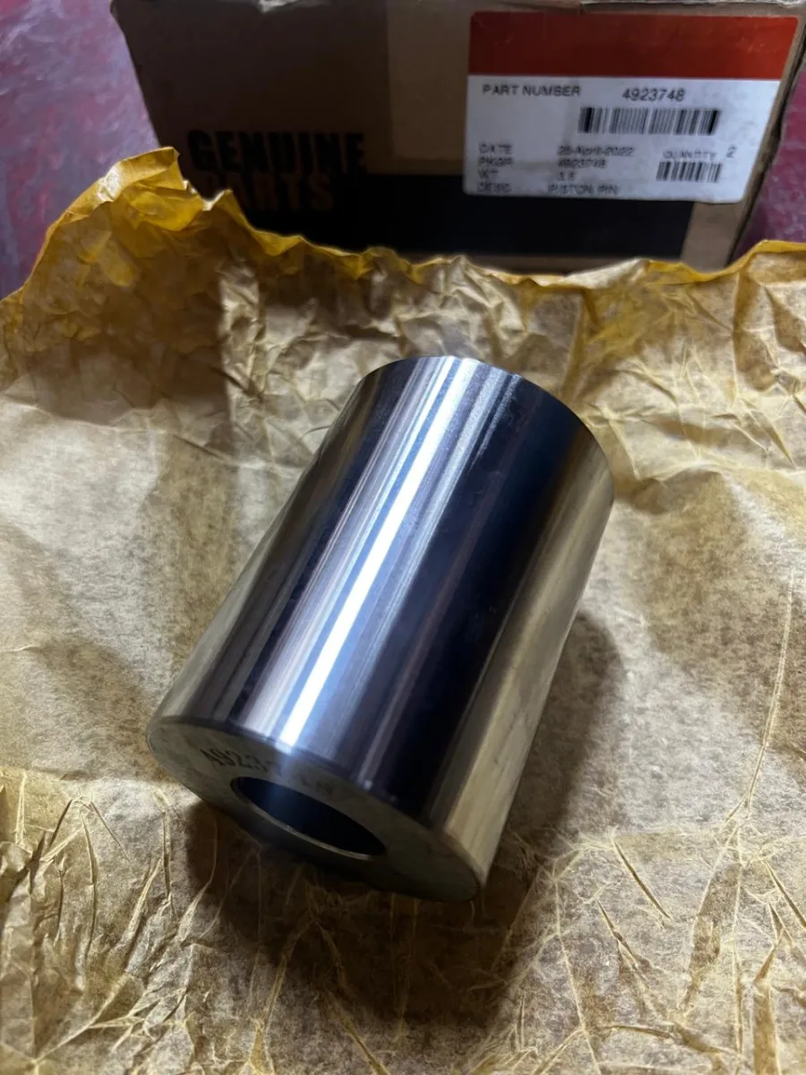 4923748 PISTON PIN CUMMINS