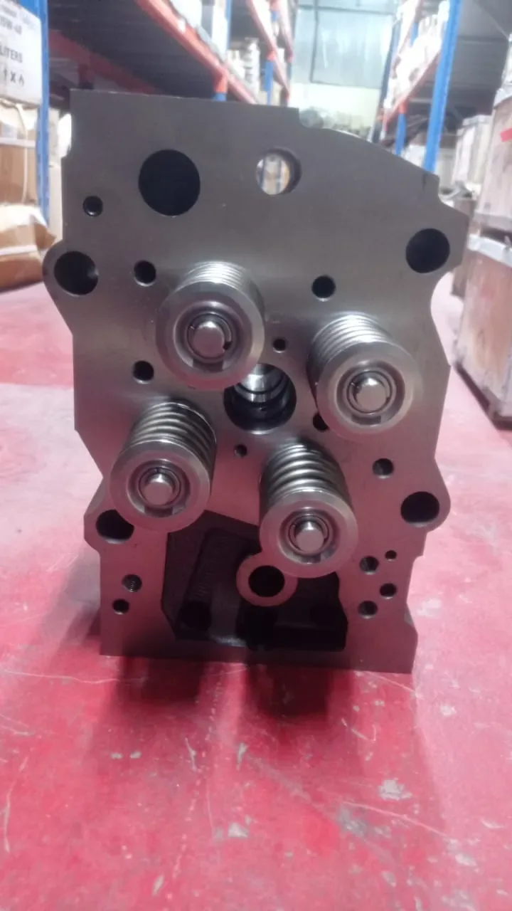 3021692 / 3018868 / 3202257 / 3037240 / 3009138 / 3027373 / 3007272 CYLINDER HEAD ASSY for Cummins — view 7