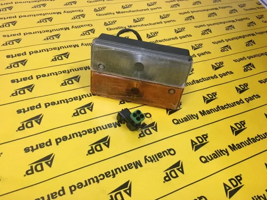 700/38101 LIGHT -JCB for ADP / JCB