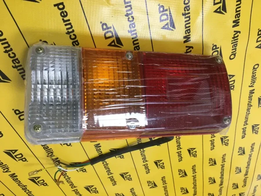 25782-40211 REAR COMBINATION LAMP for ADP / Forklift