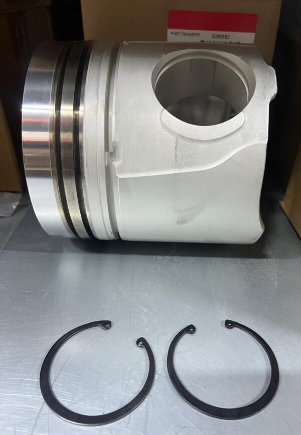 3096682 / 3631244 PISTON SET