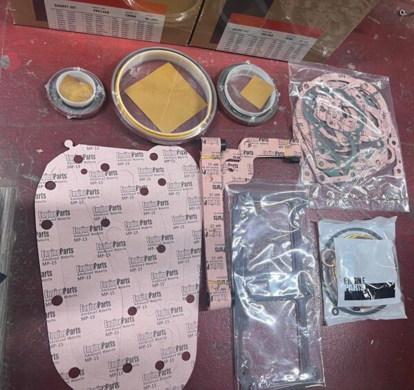 3801468, BOTTOM GASKET KIT  CUMMINS
