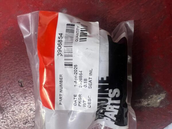 3906854 / 3904194 VALVE SEAT