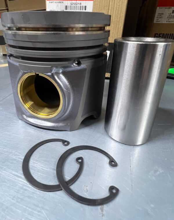 4987914 / 4936496 /5255218 PISTON KIT