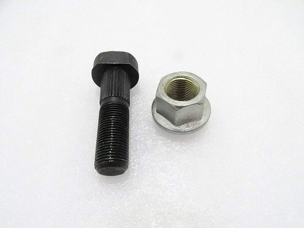 826/00923  REAR WHEEL STUD NUT