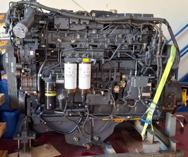 KOMATSU ENGINE MODEL SAA6D170E5