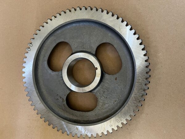 3929028 CAMSHAFT GEAR