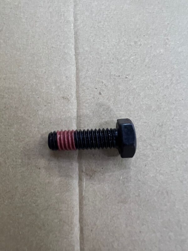 3070961 HEXAGON HEAD CAP SCREW