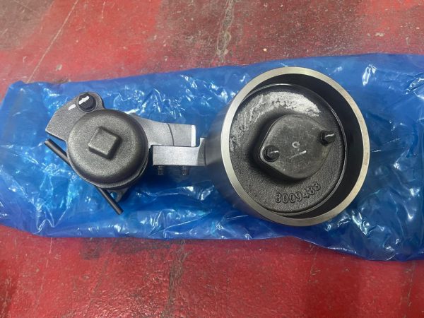 3016344 3635034 IDLER PULLEY CUMMINS